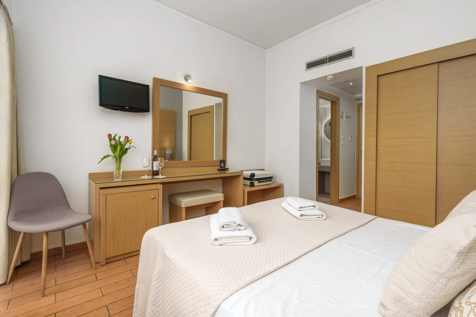 Double Bed Room