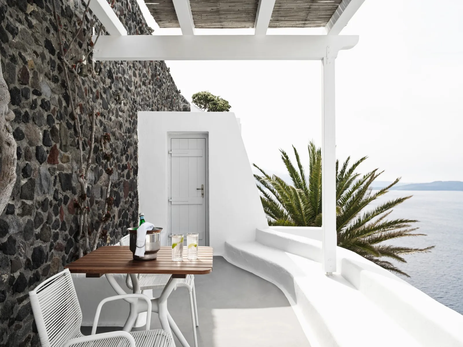 The Open Living Suite - Pelagos House
