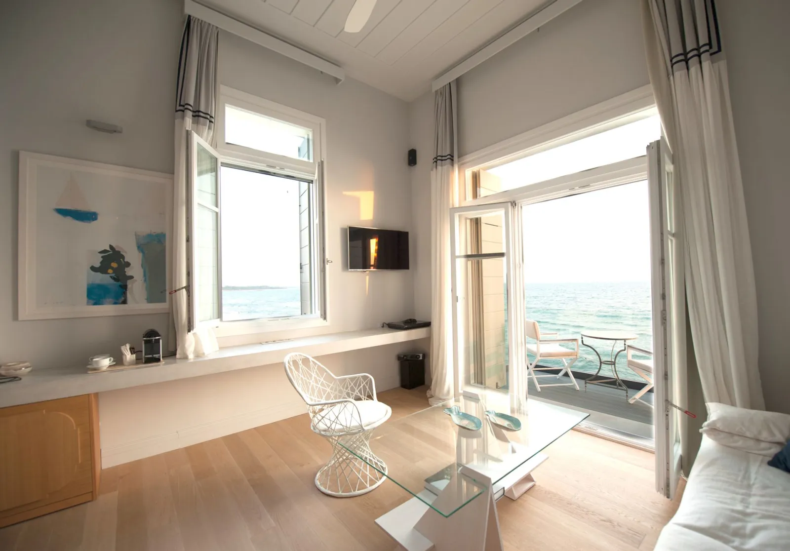 Beachfront Villa's Suite