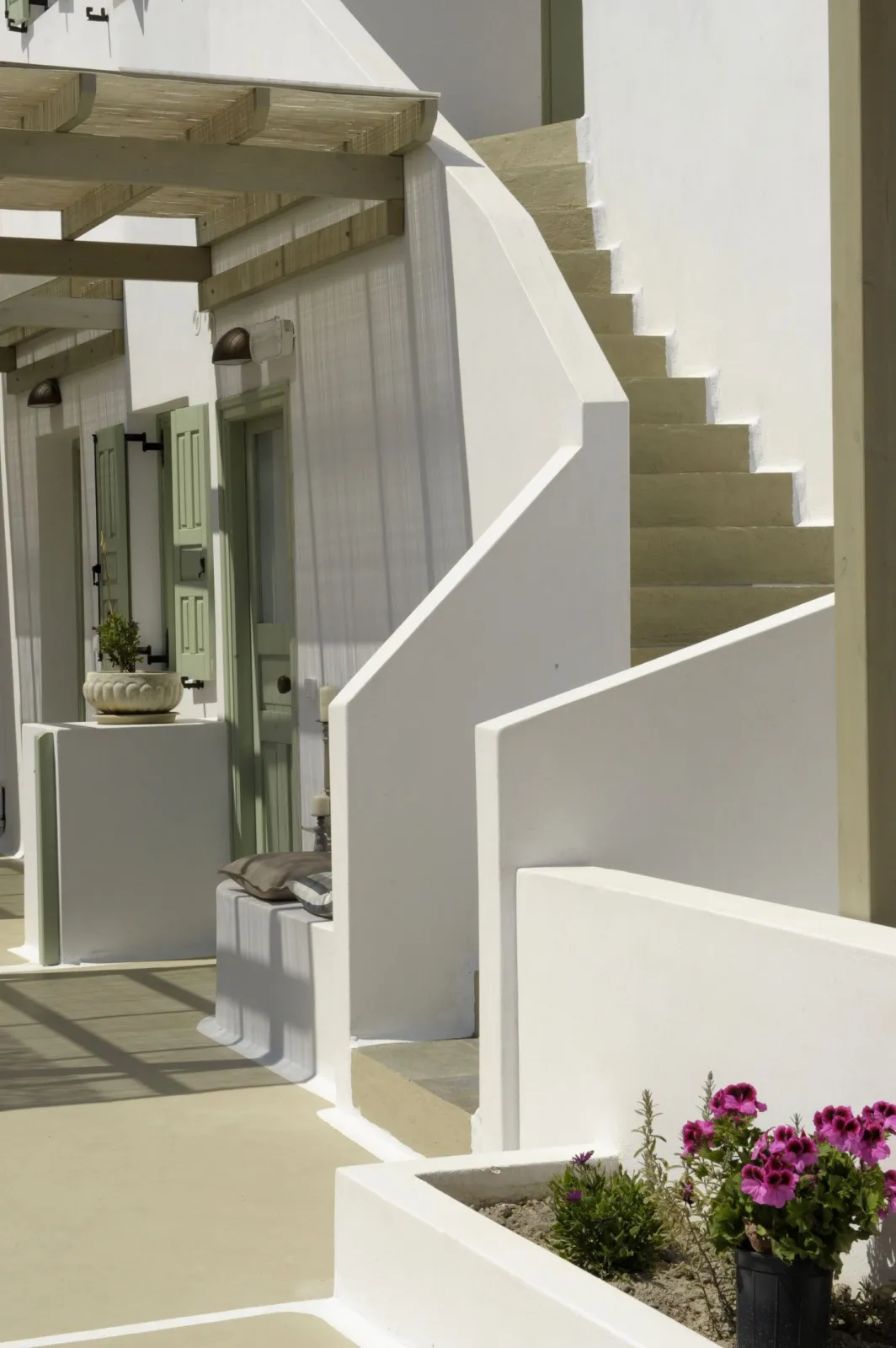 3 GROUND FLOOR SIDE SEA VIEW