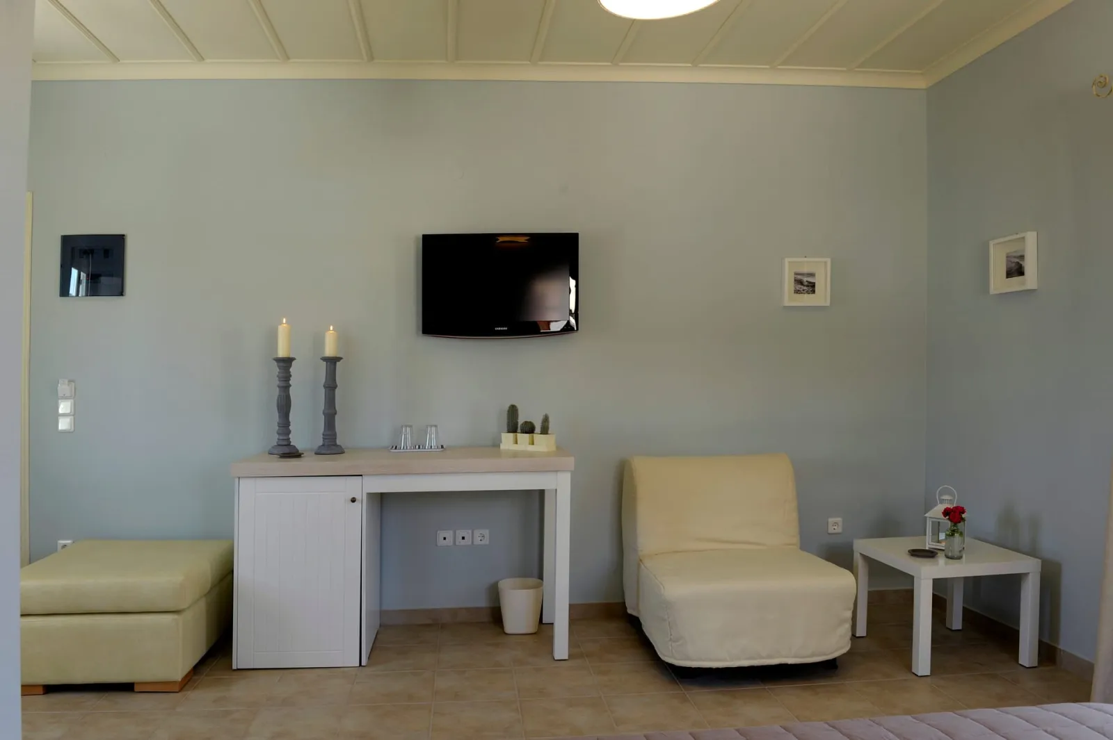 5-7 FIRST FLOOR PRIVATE VERANDA SIDE SEA VIEW
