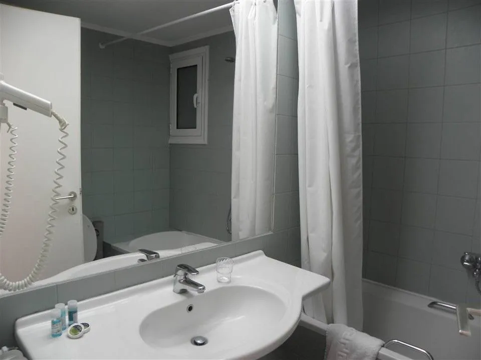 Mountain View Room