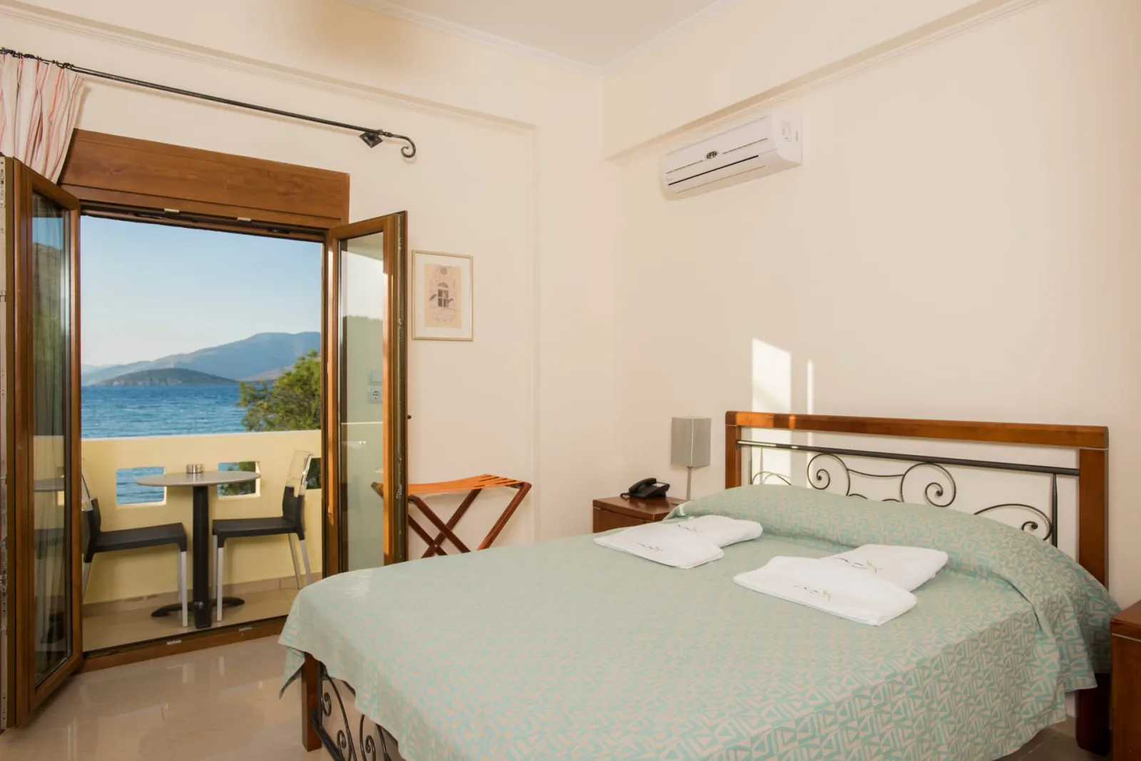 Standard Room with Sea View