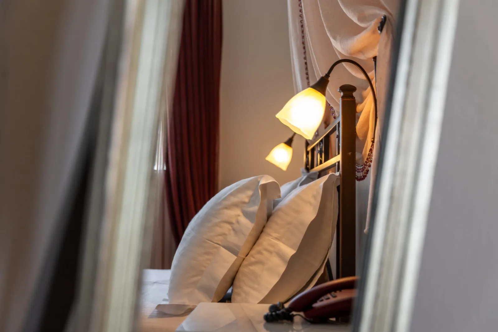 Junior suite with partial sea view