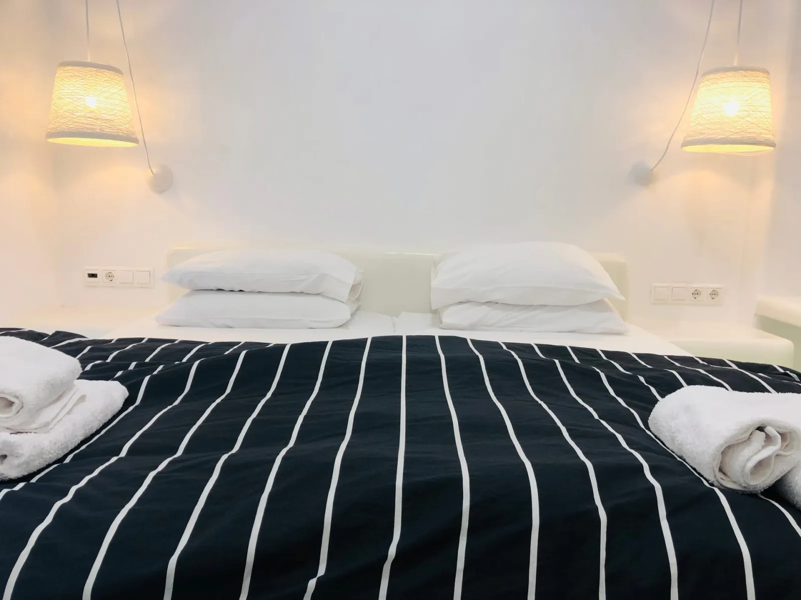 Deluxe Balcony Room