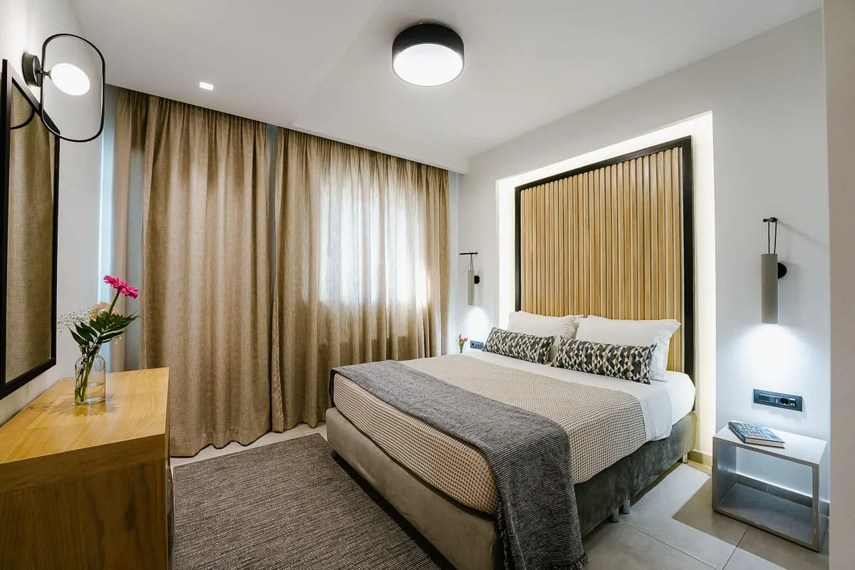 Deluxe Suite