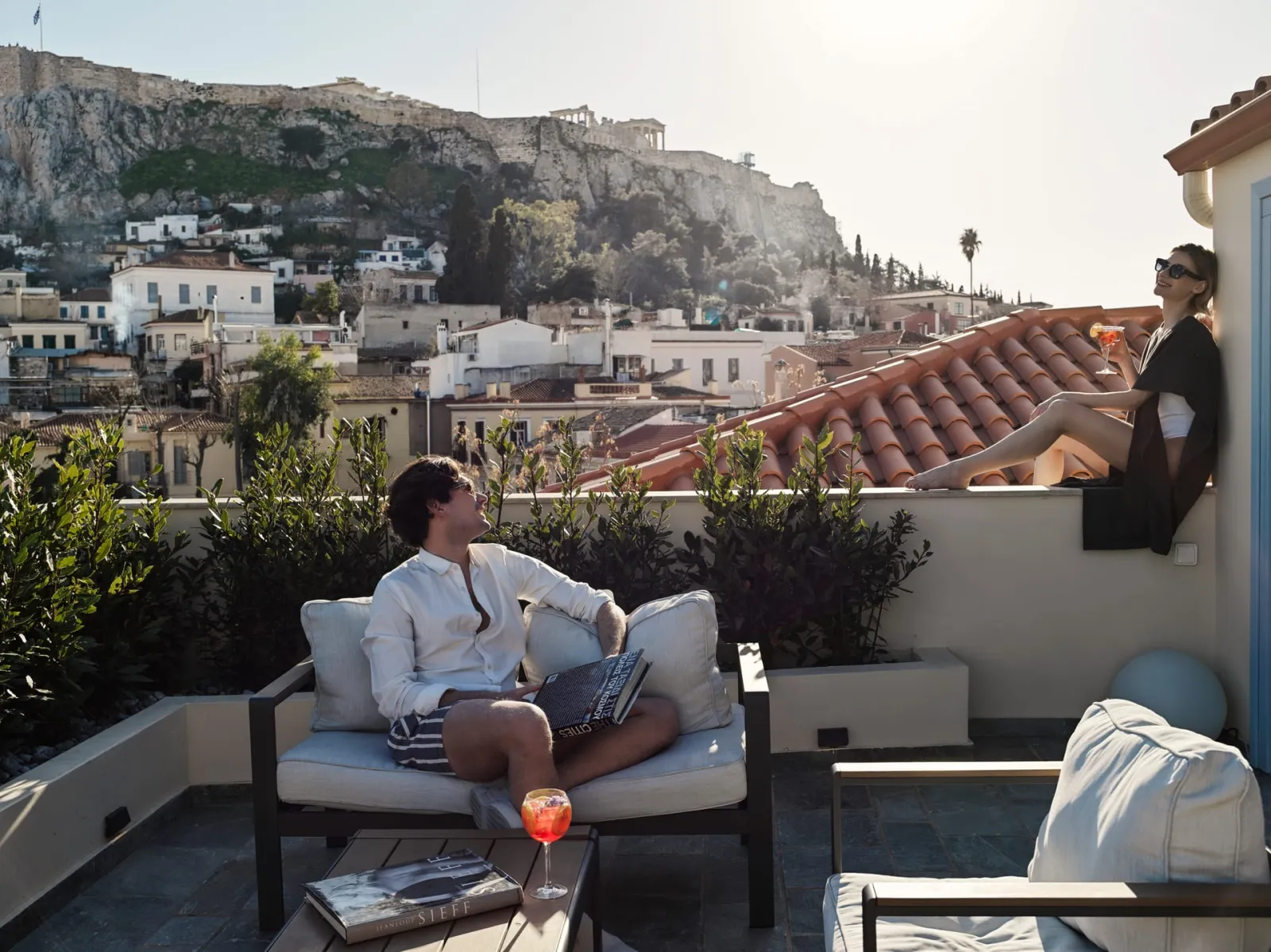 Iconic Suite with Acropolis View &amp; Private Jacuzzi