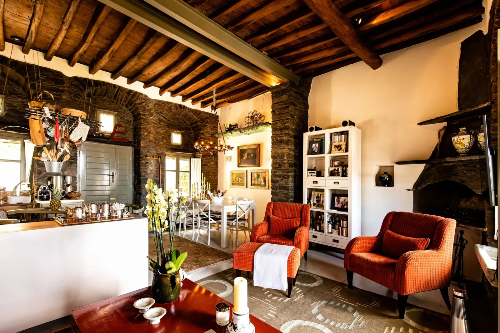 E1 House