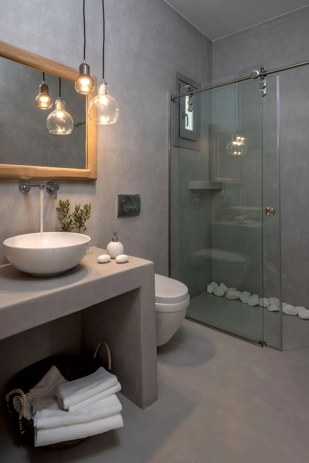 Suite Seven