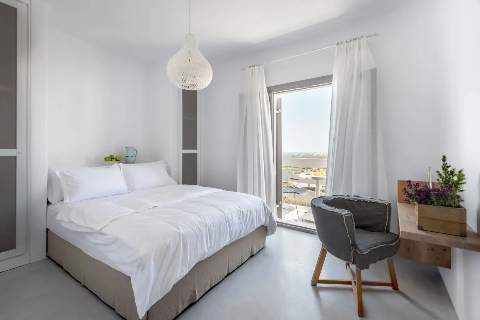 Suite Seven