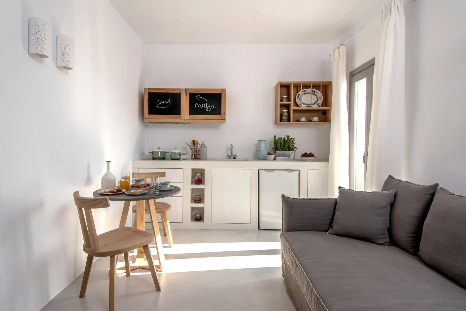 Suite Seven