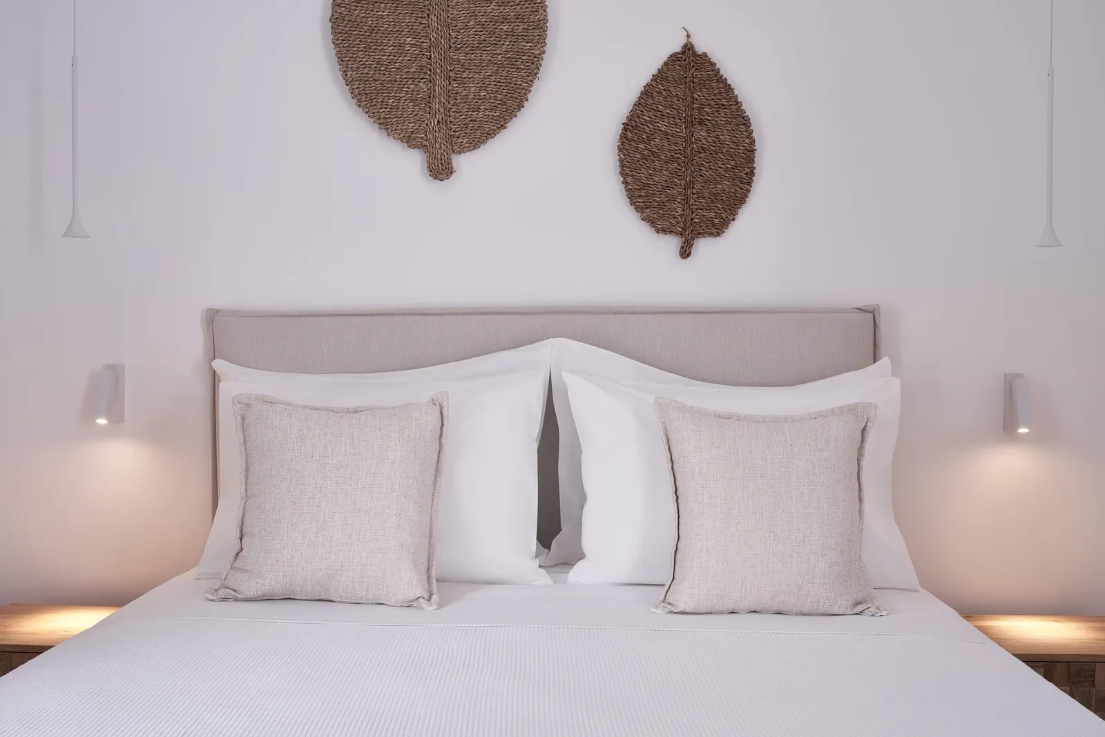 Superior room with partial sea view or pool view