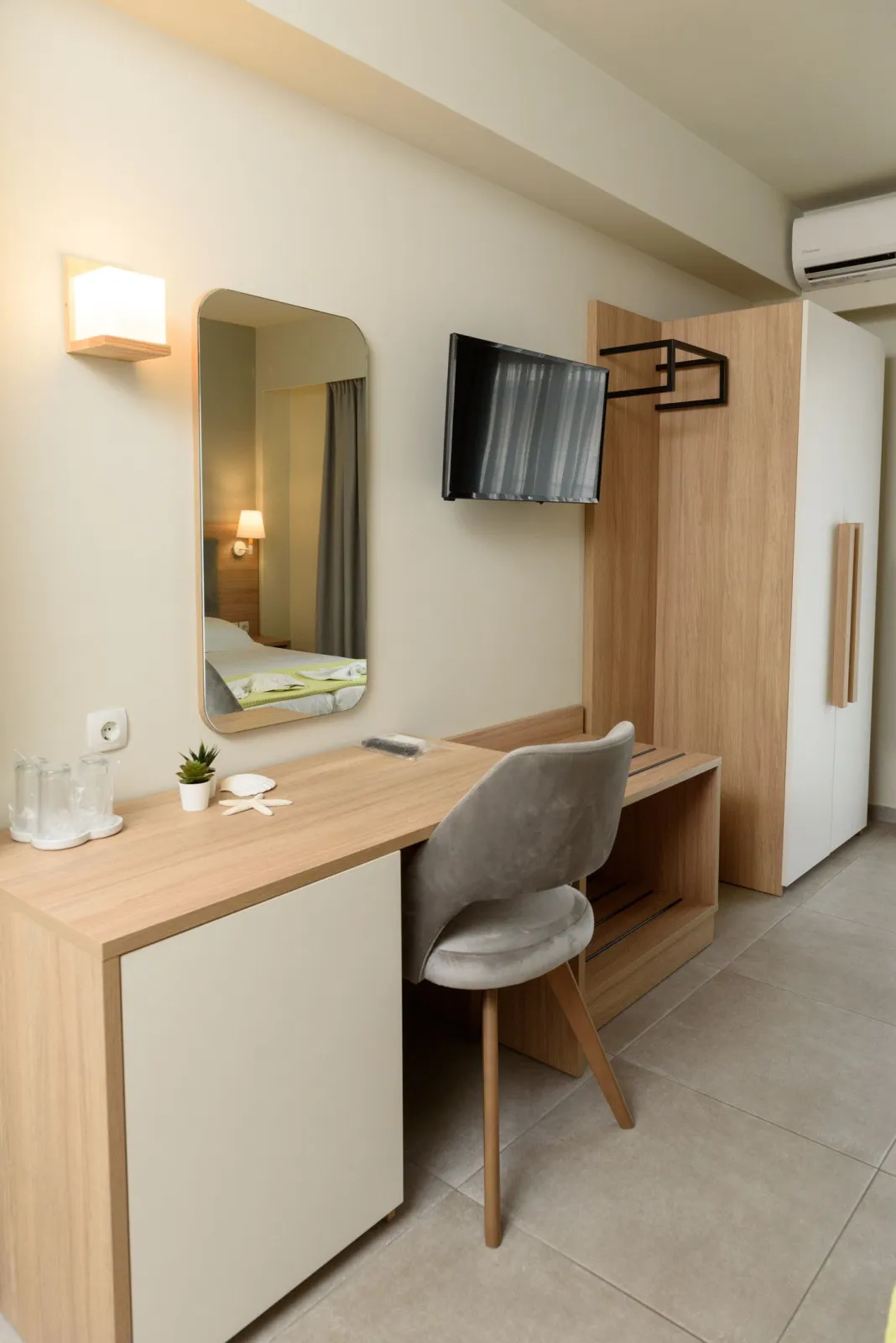 Premium Single Room