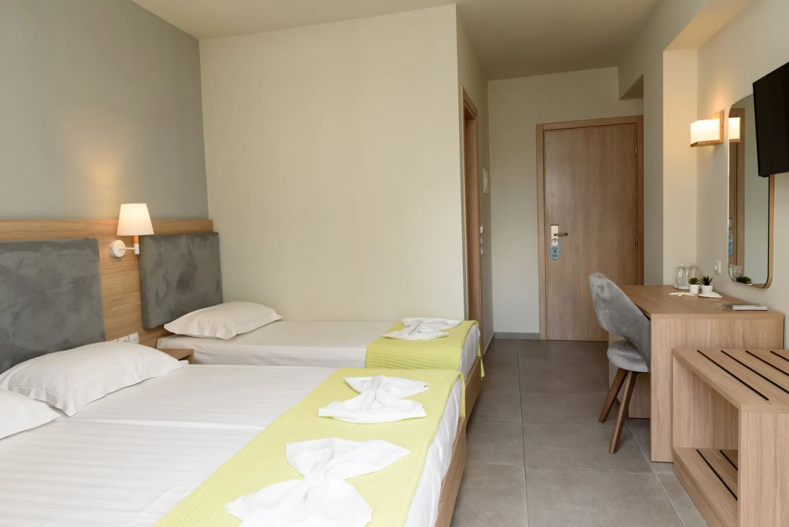 Premium Triple Room
