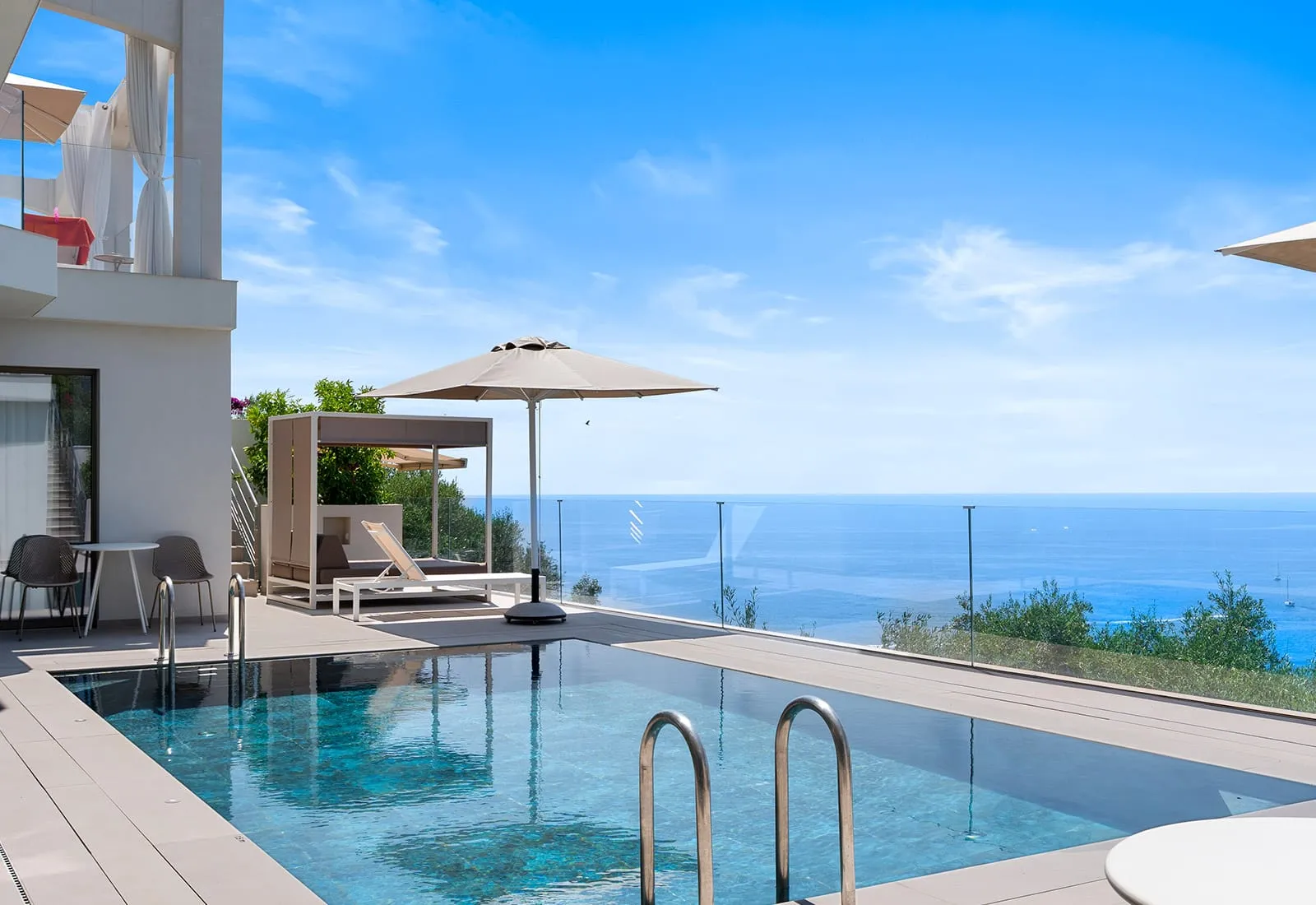 Junior Suite with Sea View &amp; Private Outdoor Jacuzzi