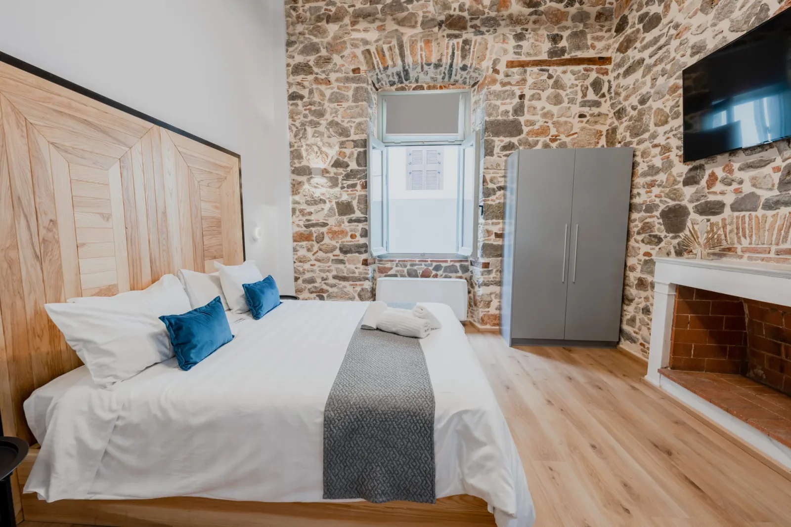 Junior Suite (No. 4)