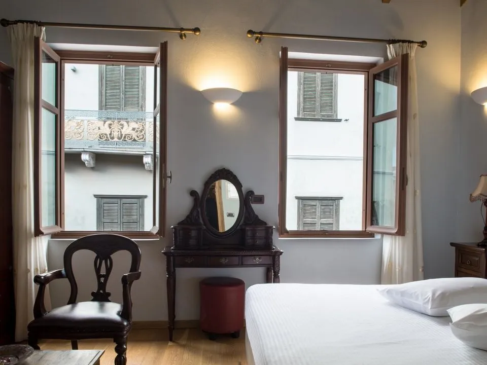Double Suite
