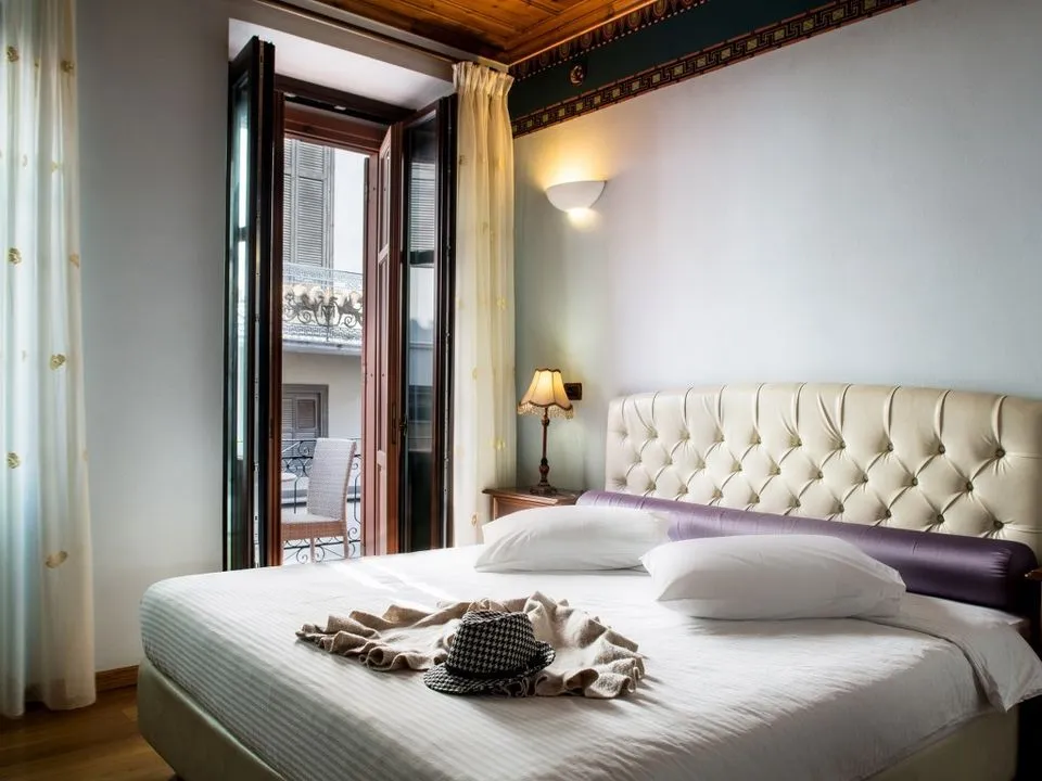 Double Suite