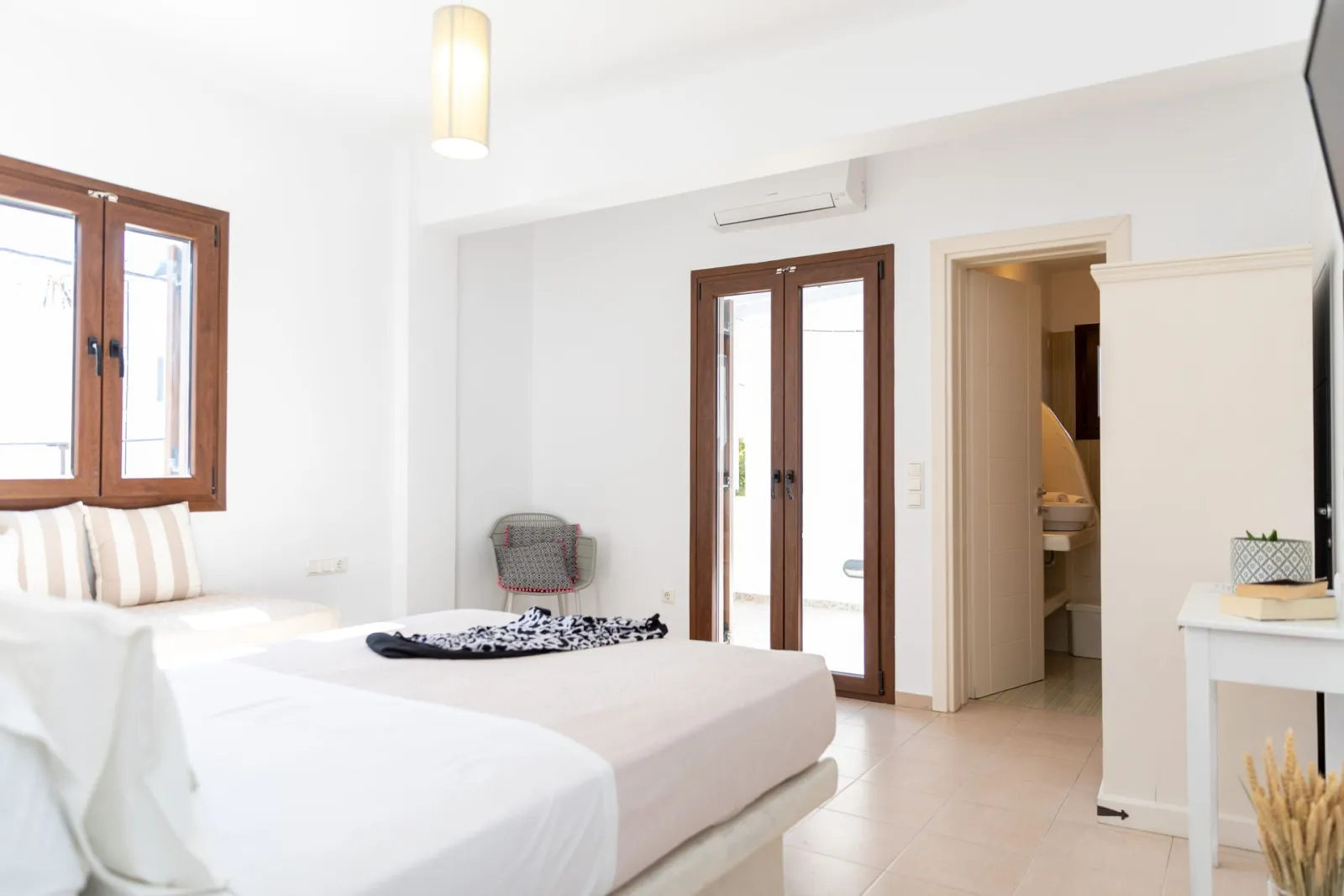 Depis Place - Superior Triple Room