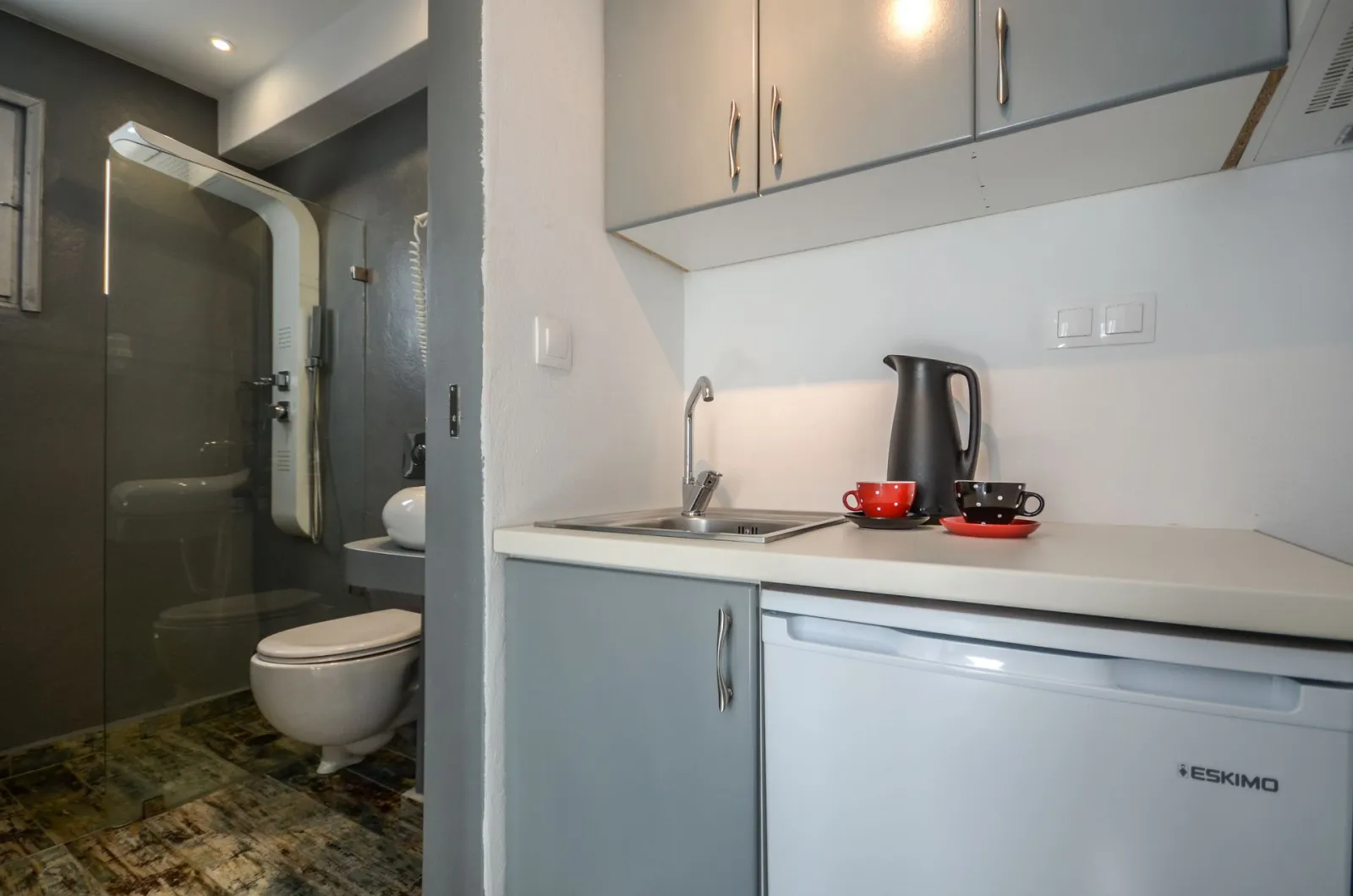 Depis Suites - Quadruple Studio