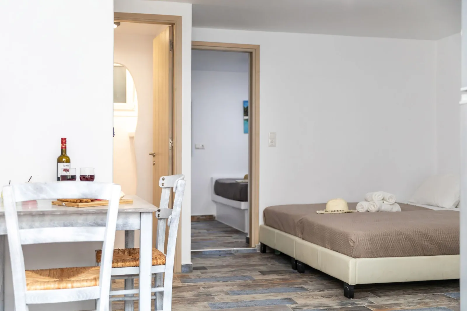 Depis luxury suites/ superior apartment for 5