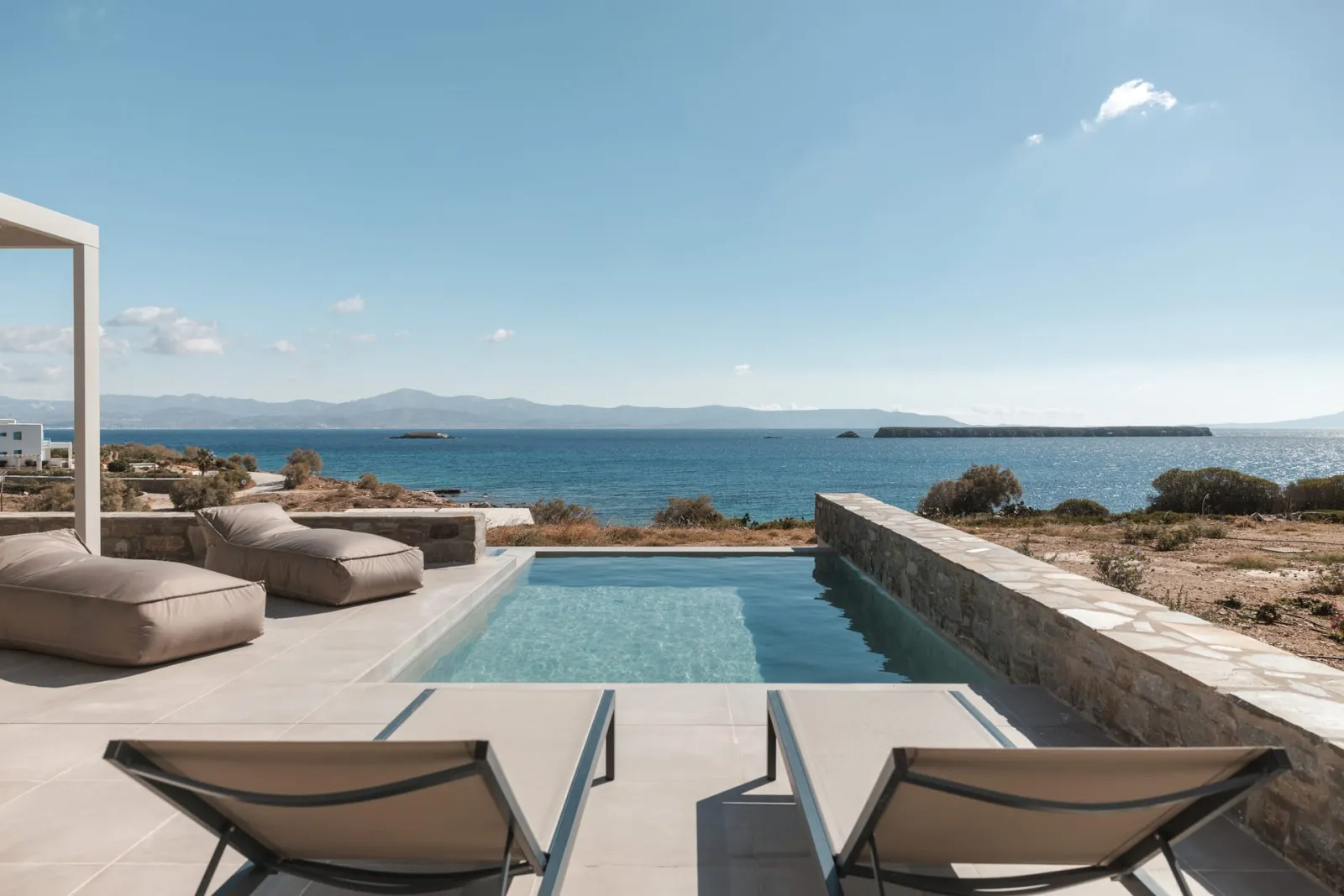 Grand Suite sea view private pool