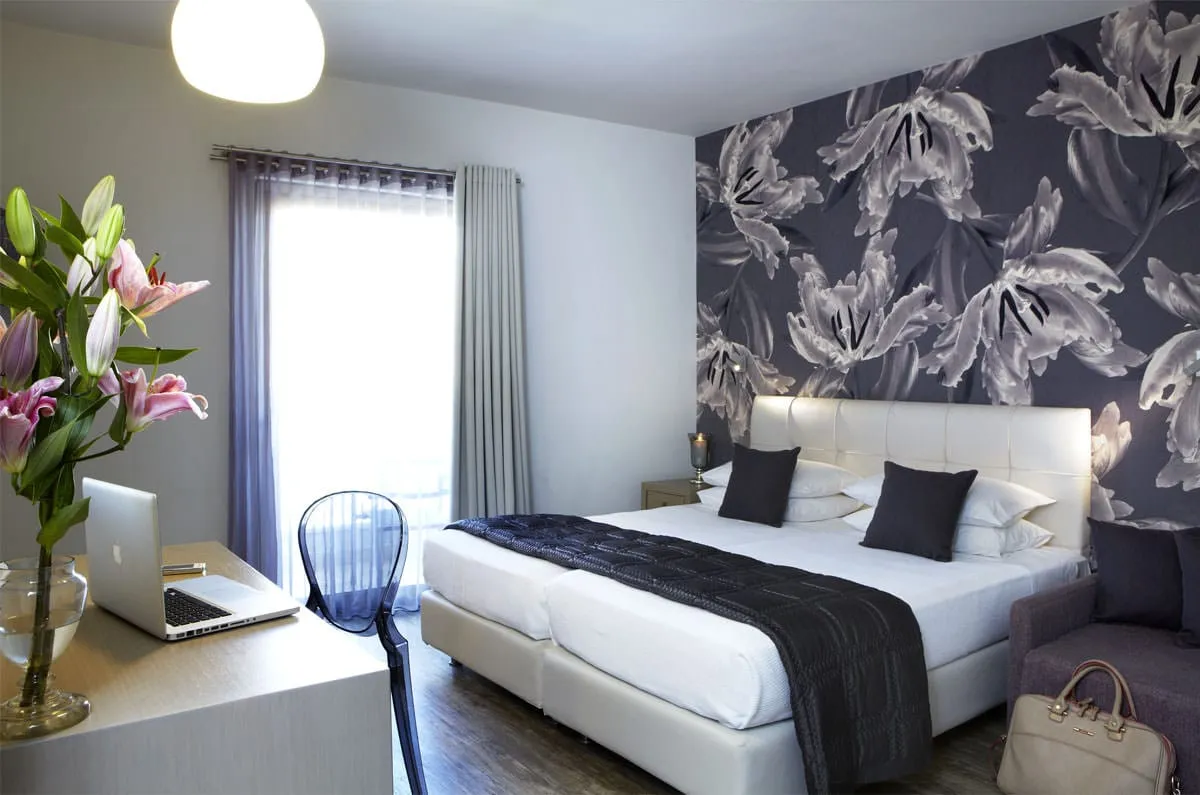 Triple Room with Side Sea View 22m²