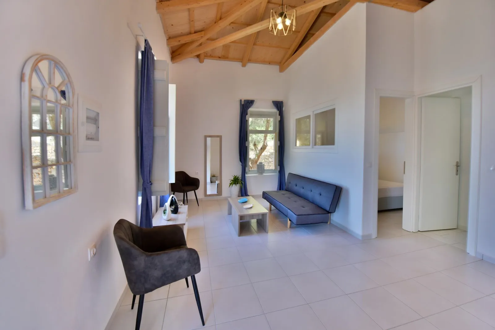 Annex Beach House Apartment 2