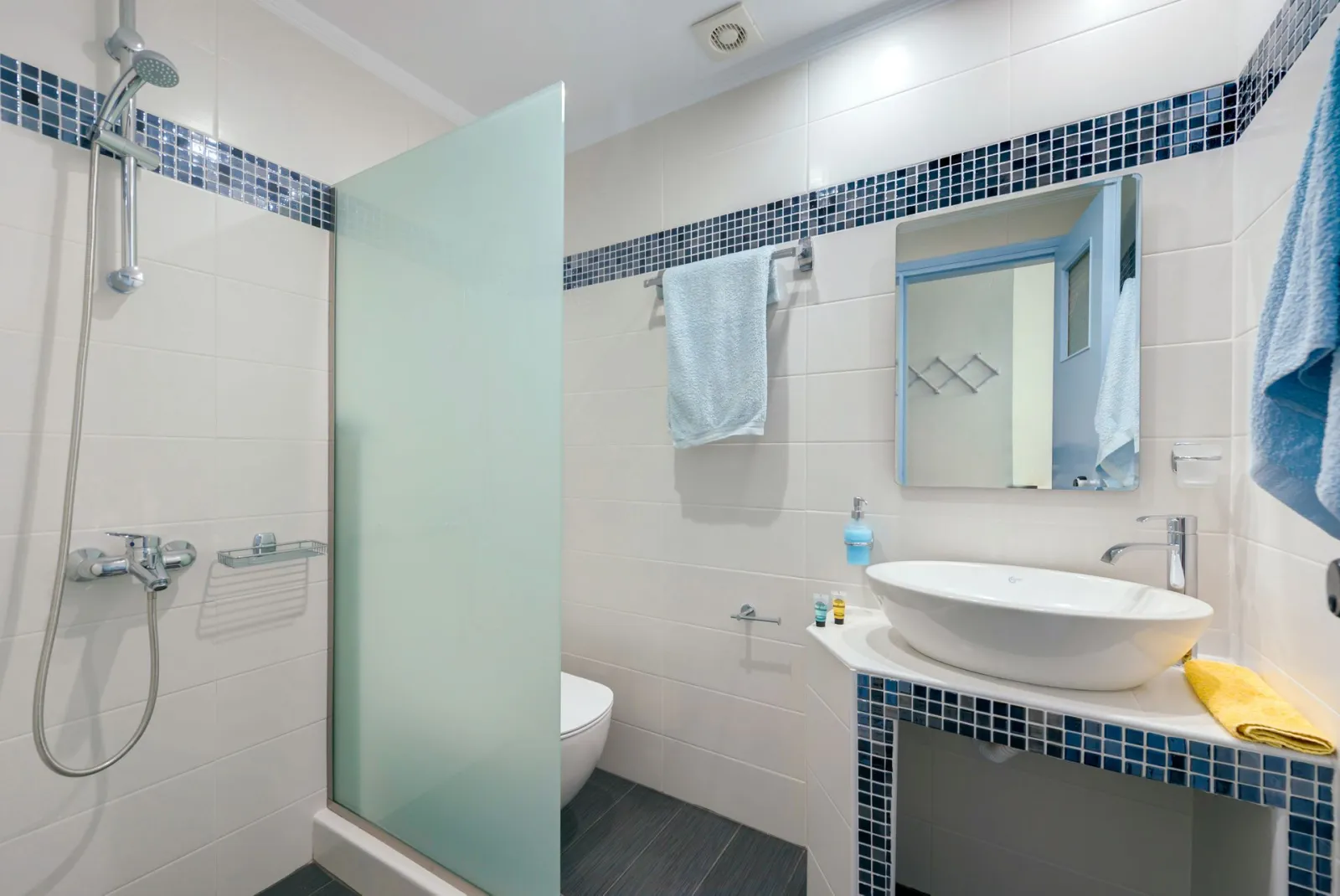 Economy Triple Room - Basement
