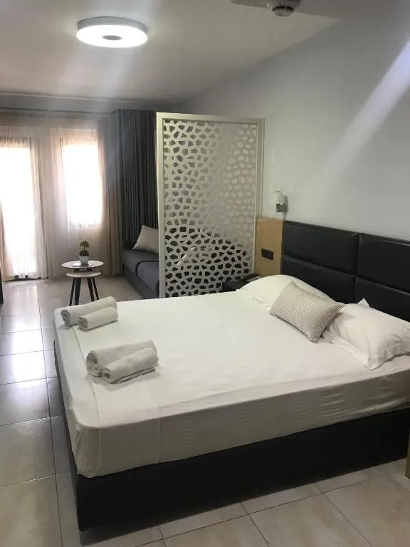 One Bedroom Family Suite
