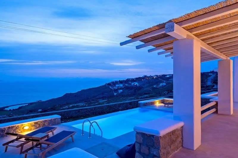 Pasiphae I Villa
