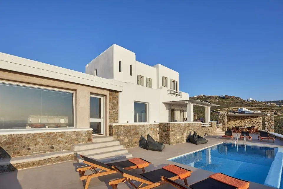 Pasiphae II Villa