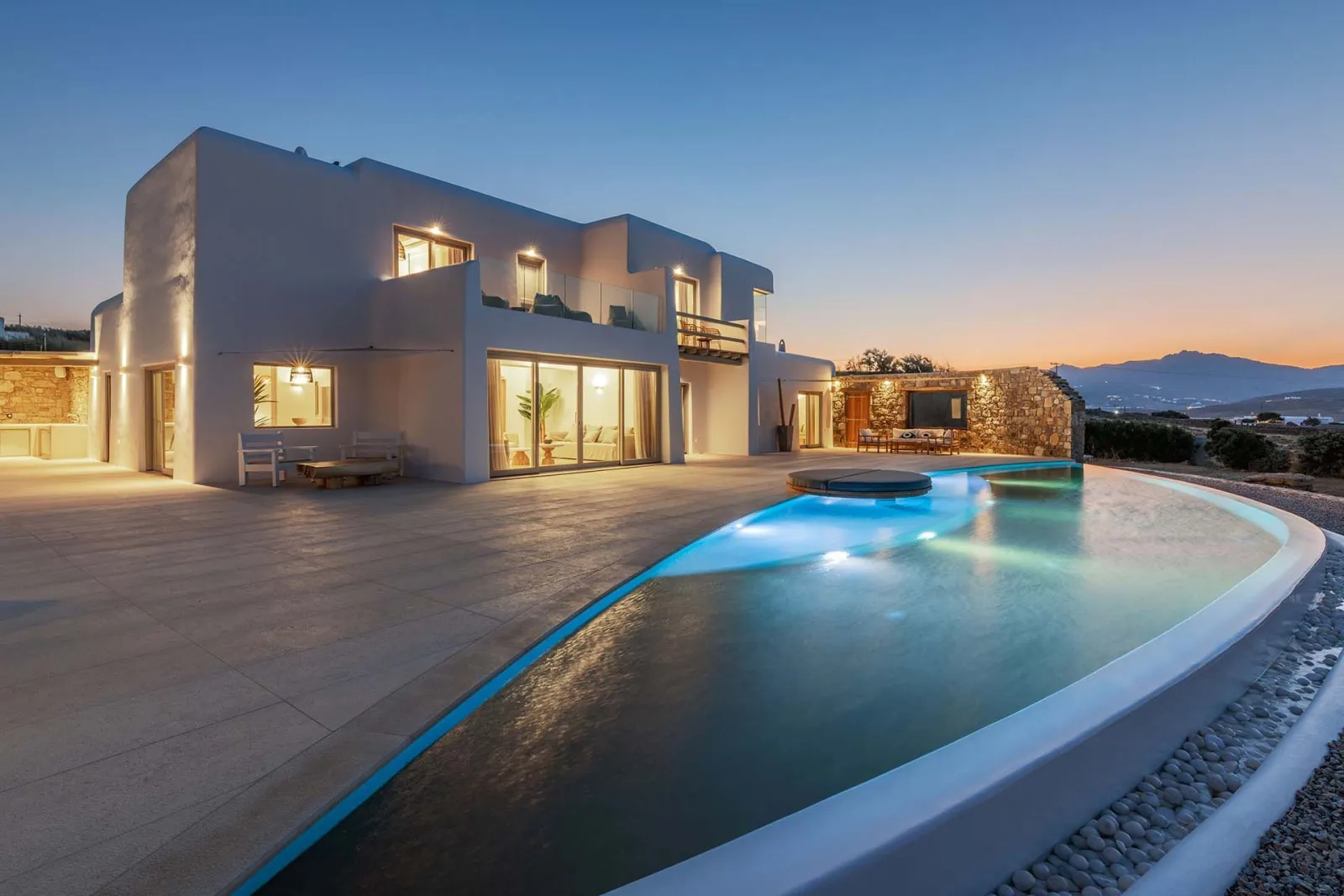 Bella Villa