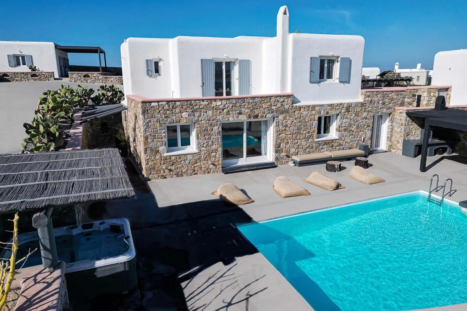 Eridanus Villa