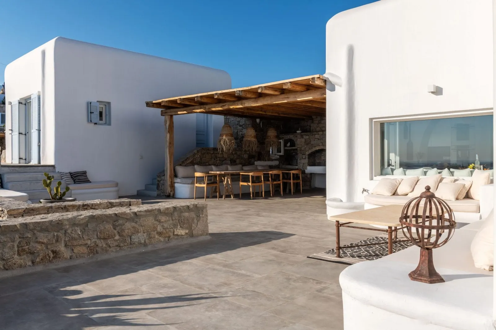 Enalio Villa