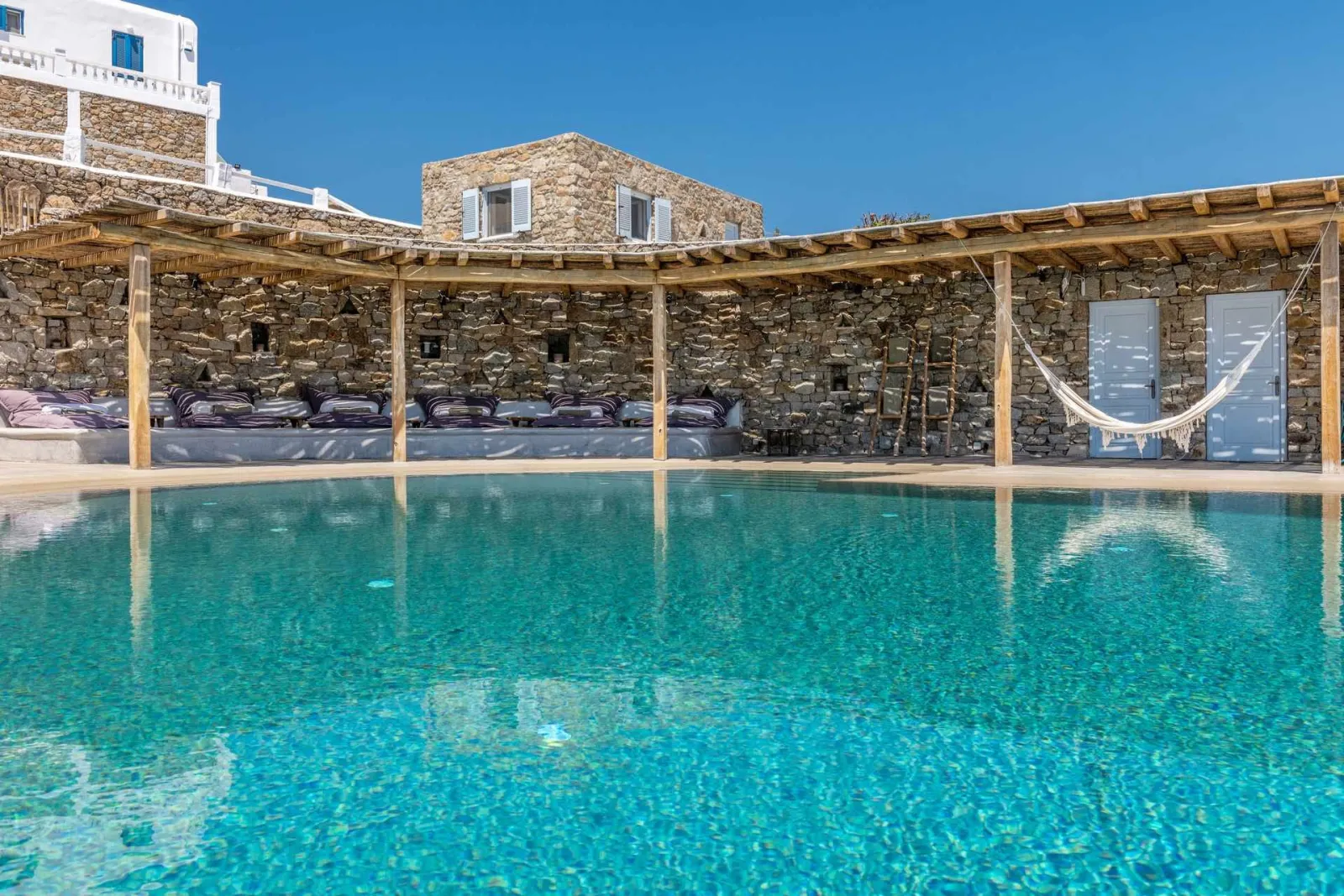Enalio Villa