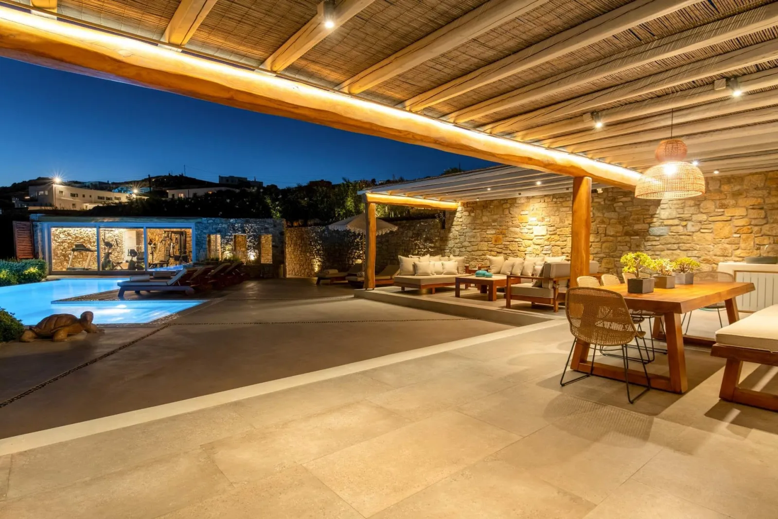 M Residence