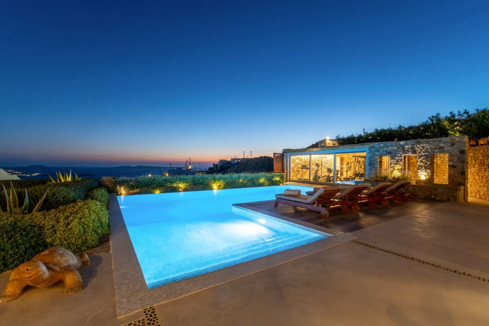 M Residence