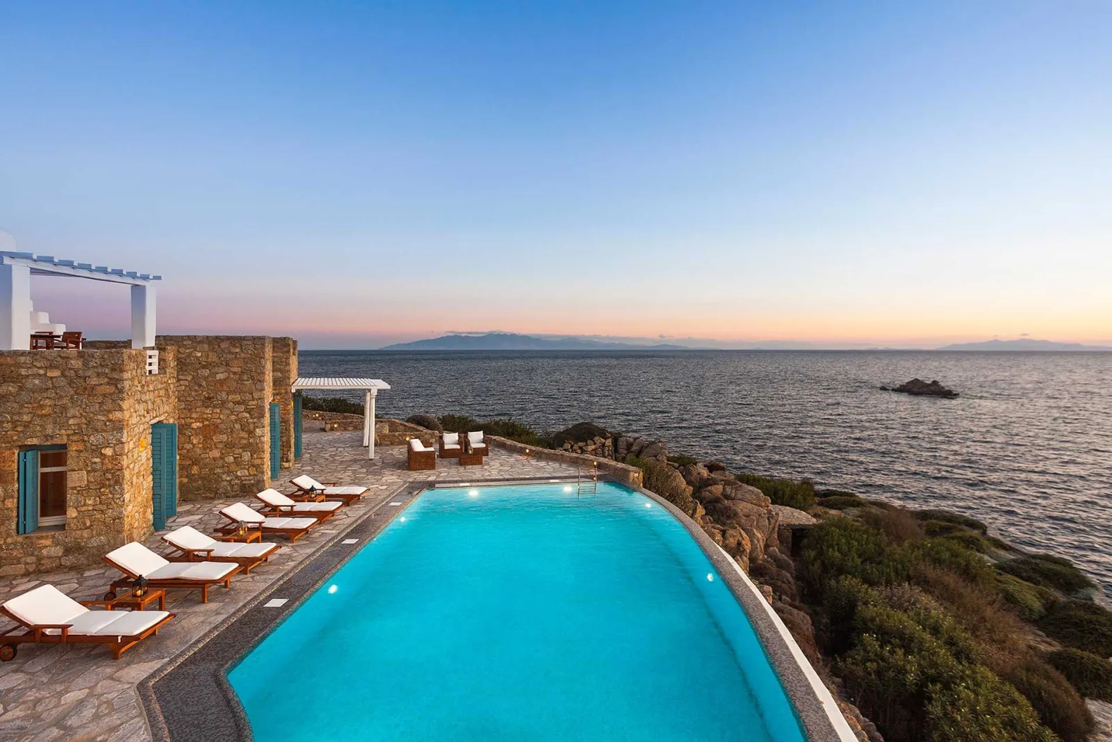 Seascape Cove