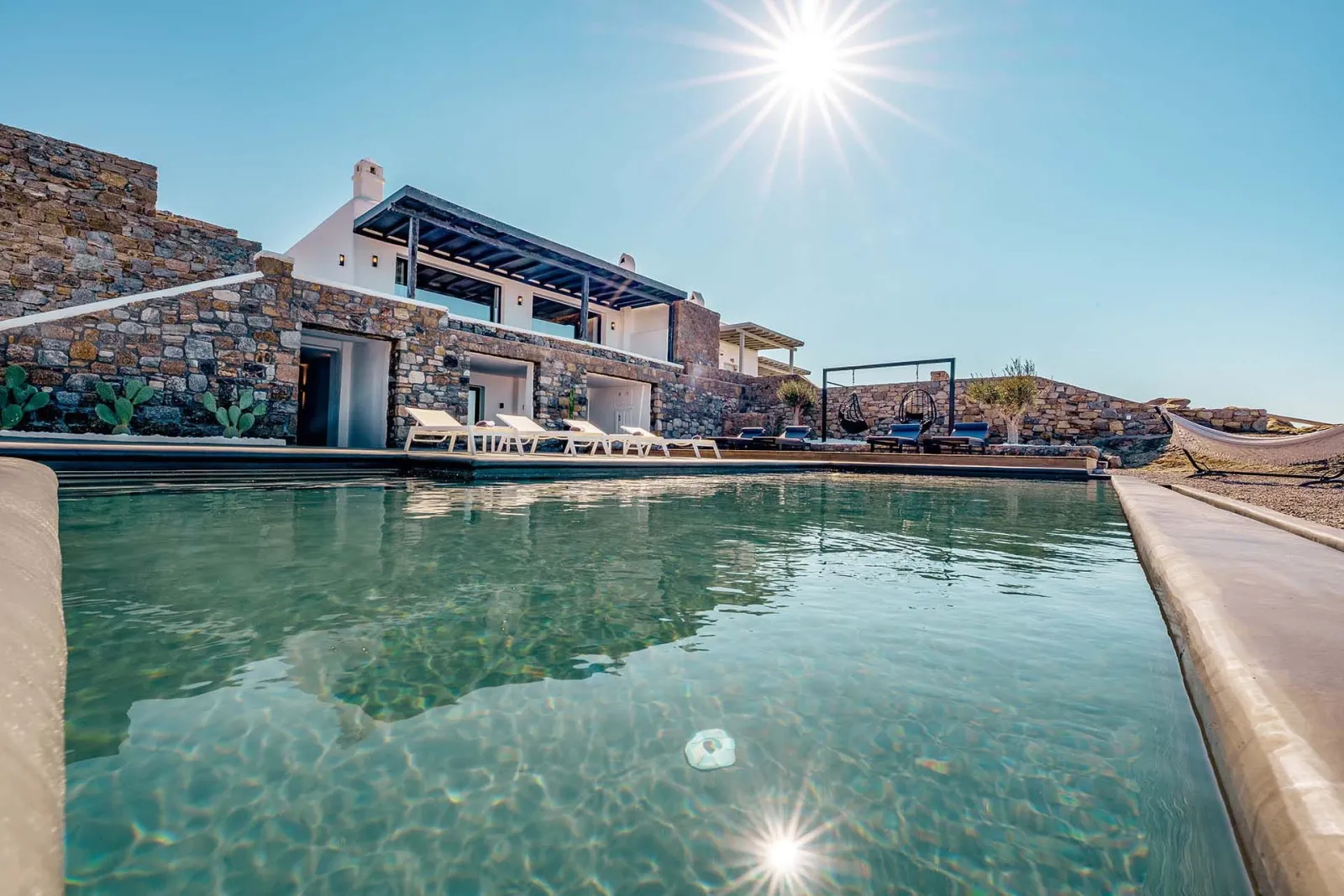 Amari Villa