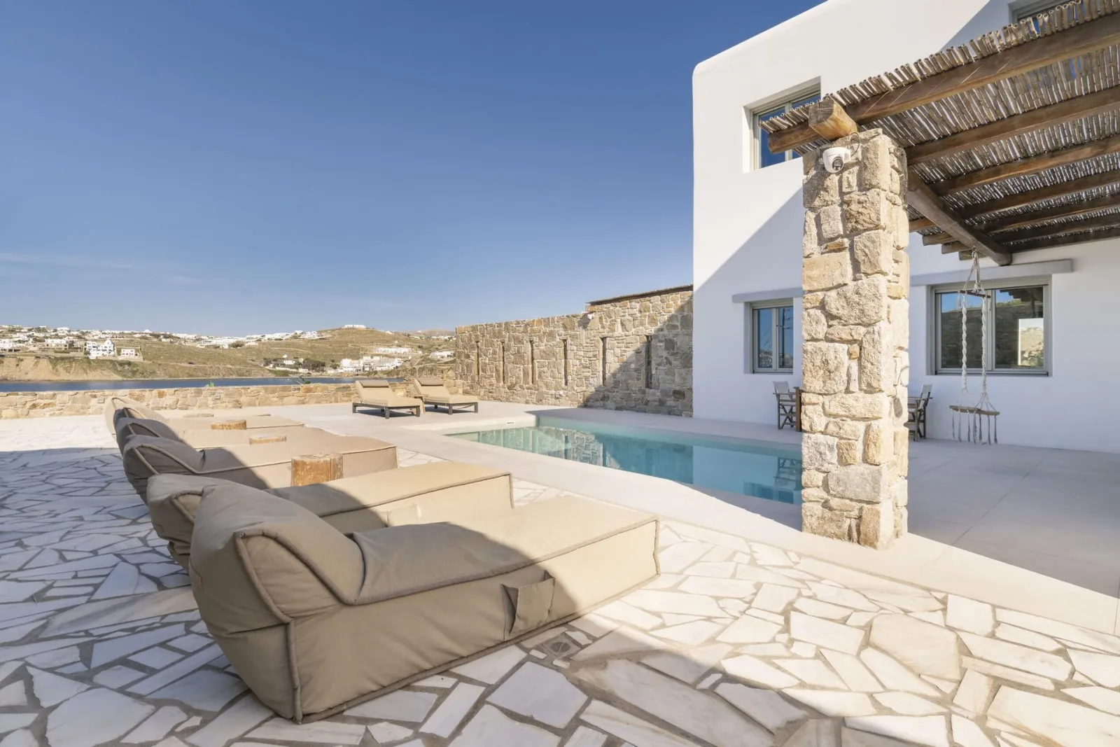 Lyrielle Villa