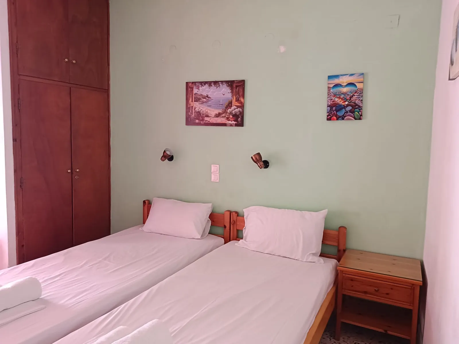 Economy One-Bedroom Apartment 