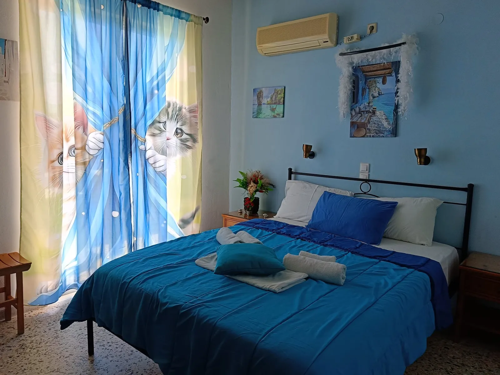 Sea View One-Bedroom  Apartment