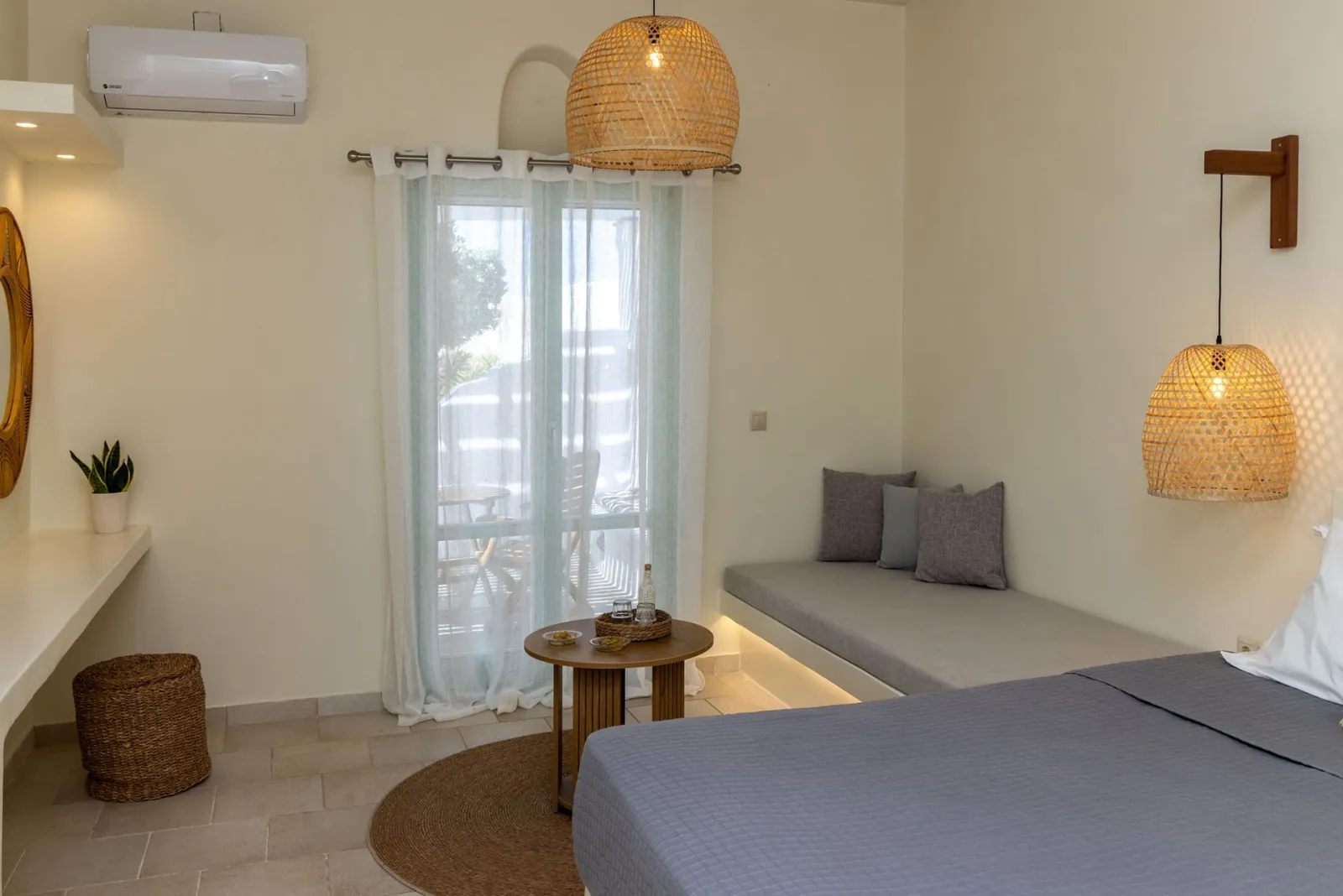 Classic Double Room with Garden View