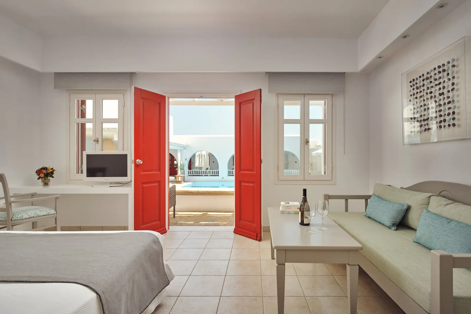 Junior Suite with Pool View 2 guests