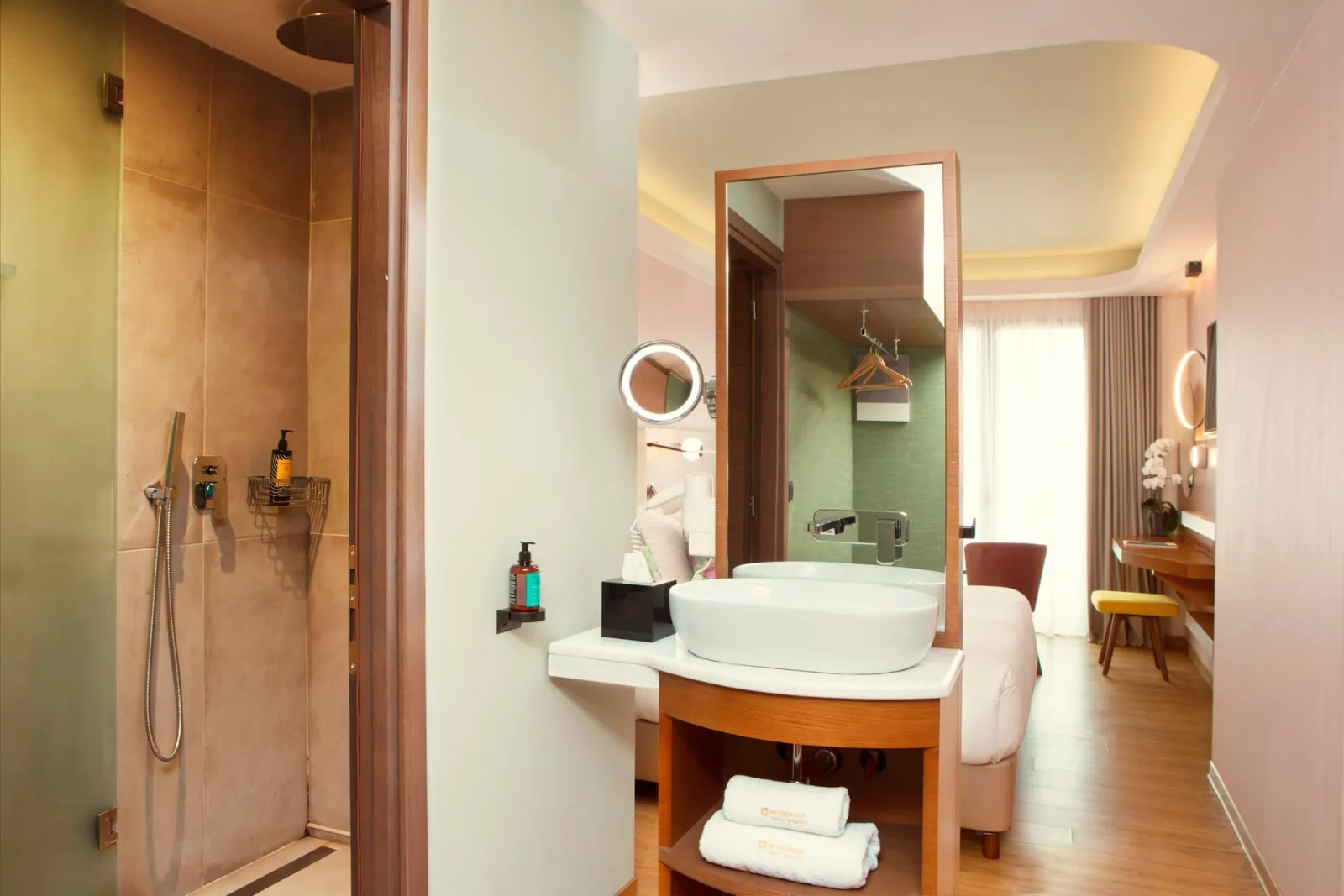 Executive Twin Room City View