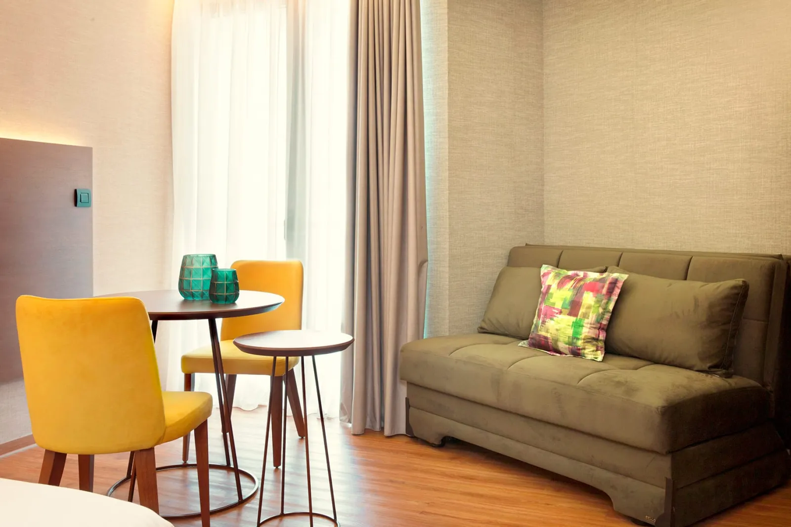 Junior Suite Atrium View