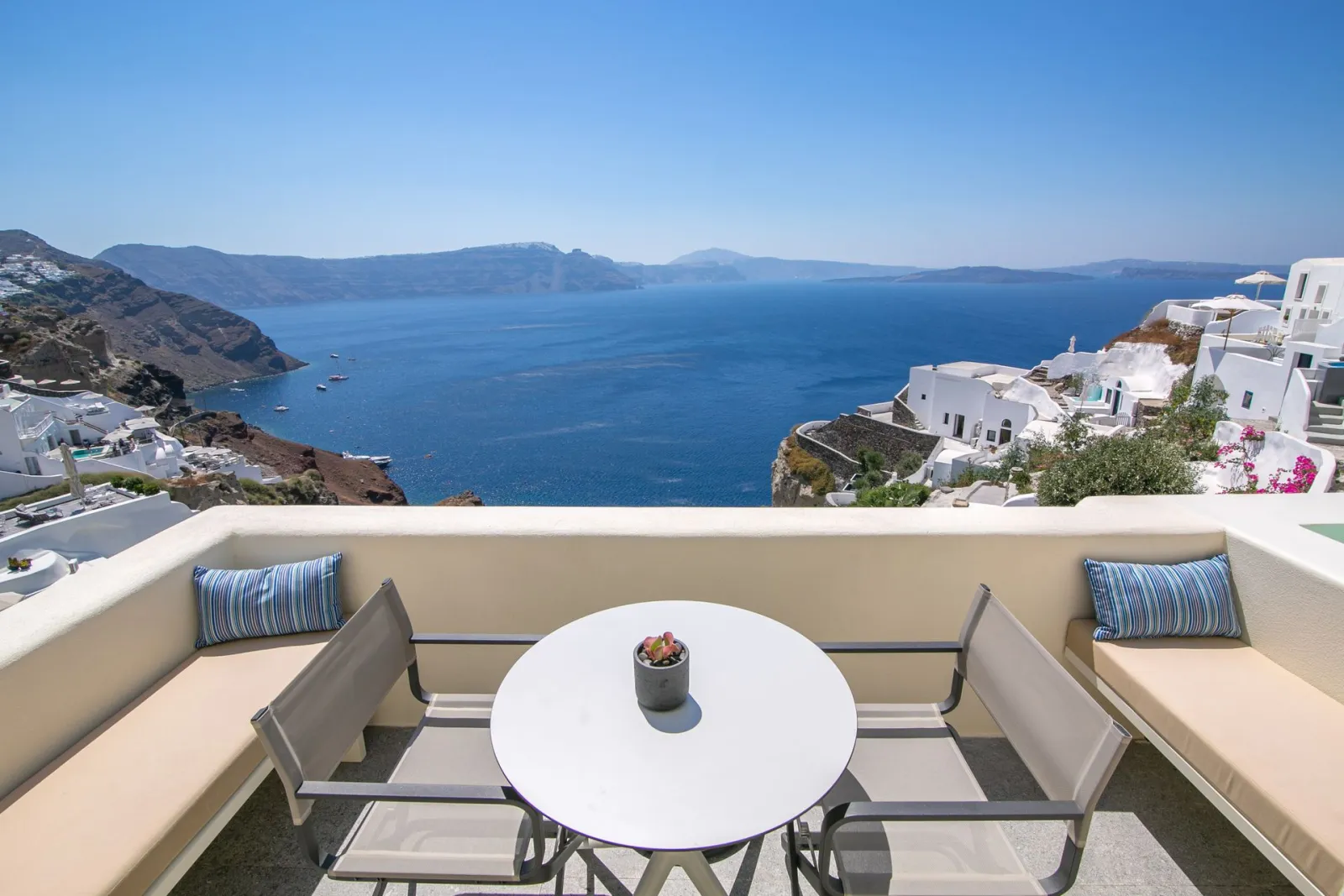 Two Bedroom Villa with Outdoor Hot Tub [Spyros | Demi]