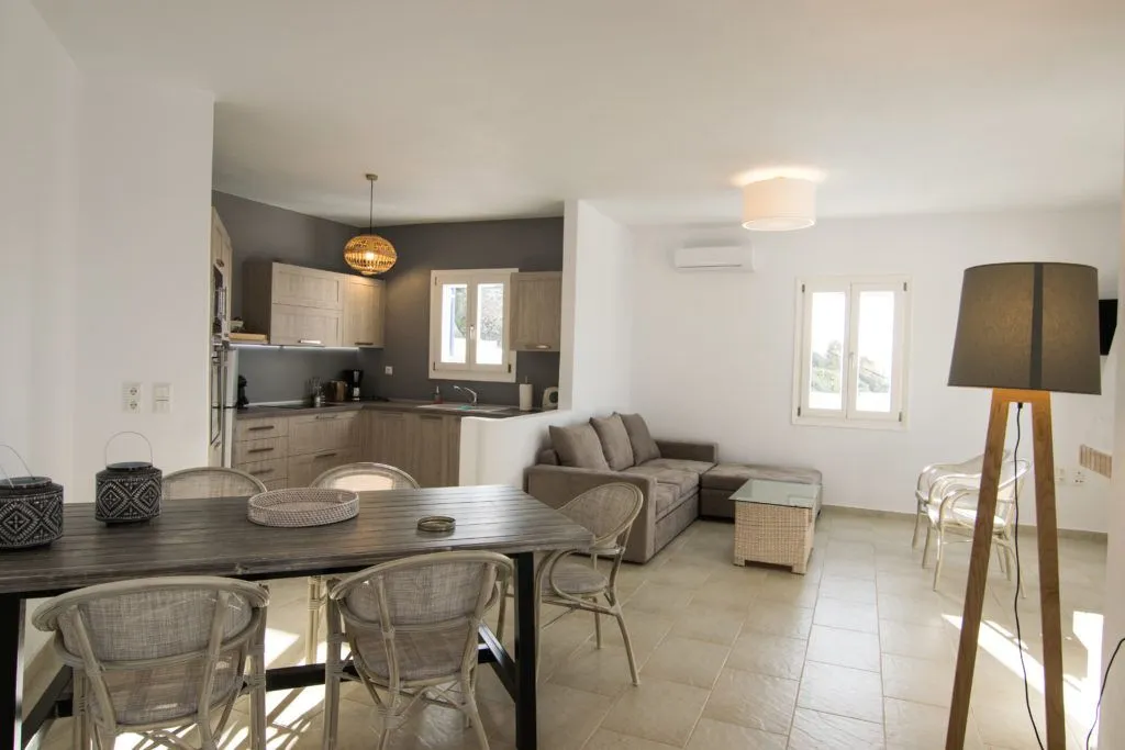 Kouros | Villa Semi Private Pool with Sea View