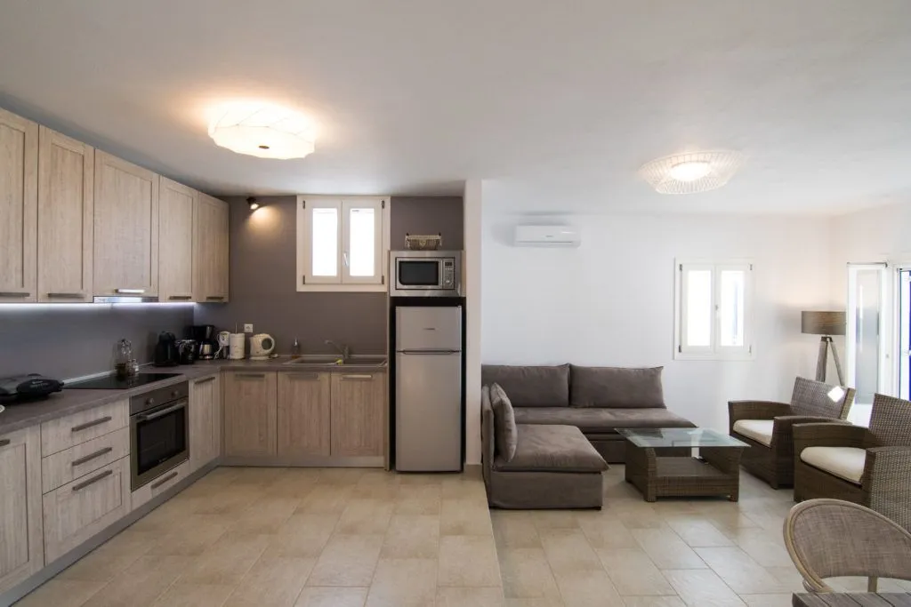 Kouros | Villa Semi Private Pool with Sea View